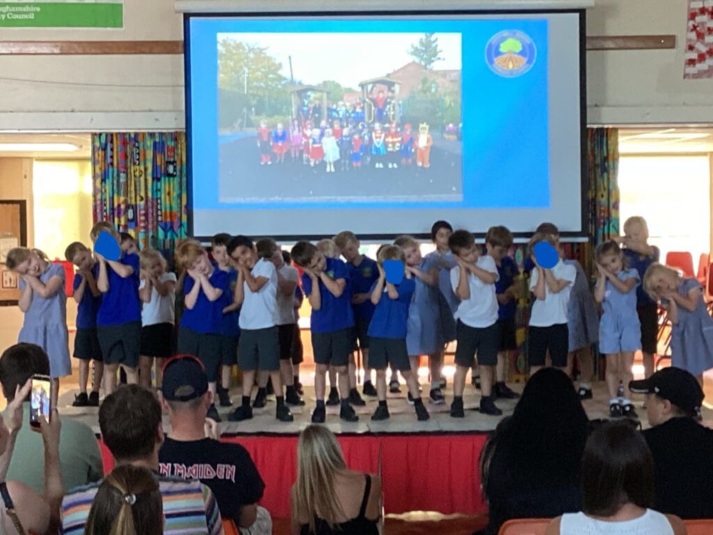 Class R Celebrate Special Graduation Ceremony